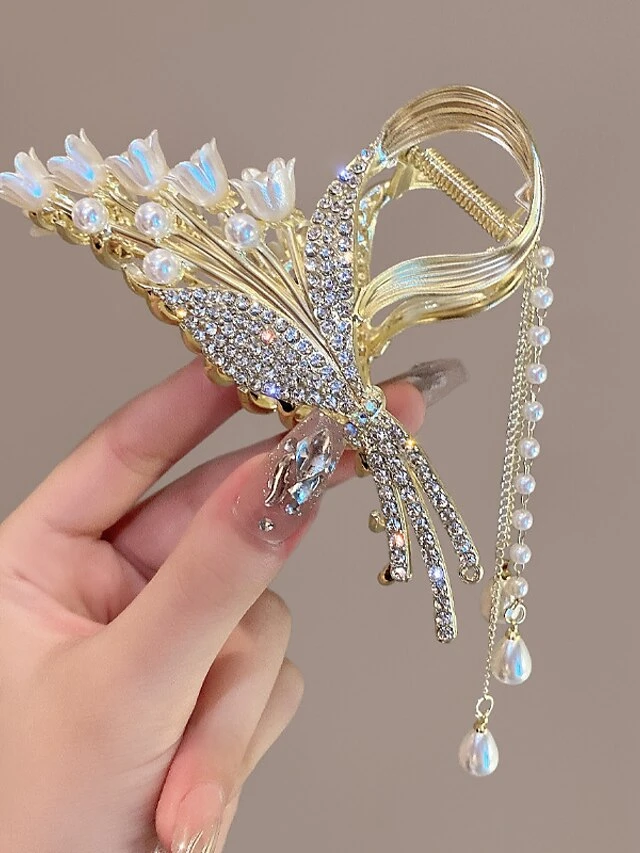 1PC Butterfly Hair Clip Metal Hair Claw Clip Bell Orchids Pearl Tassel Gold Fashion Nonslip Hair Clips Cute Claw Clips With Rhinestones Thick Hair Styling Hair Accessories For Women Christmas Gifts 5 1PC Butterfly Hair Clip Metal Hair Claw Clip Bell Orchids Pearl Tassel Gold Fashion Nonslip Hair Clips Cute Claw Clips With Rhinestones Thick Hair Styling Hair Accessories For Women Christmas Gifts - Image 3